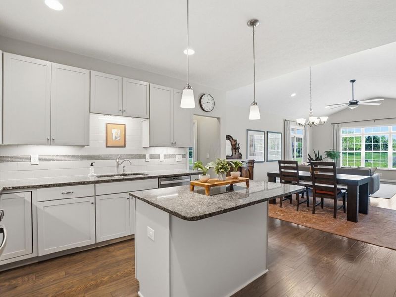 1056 Little Bear Place, Lewis Center, OH 43035 Photo 9