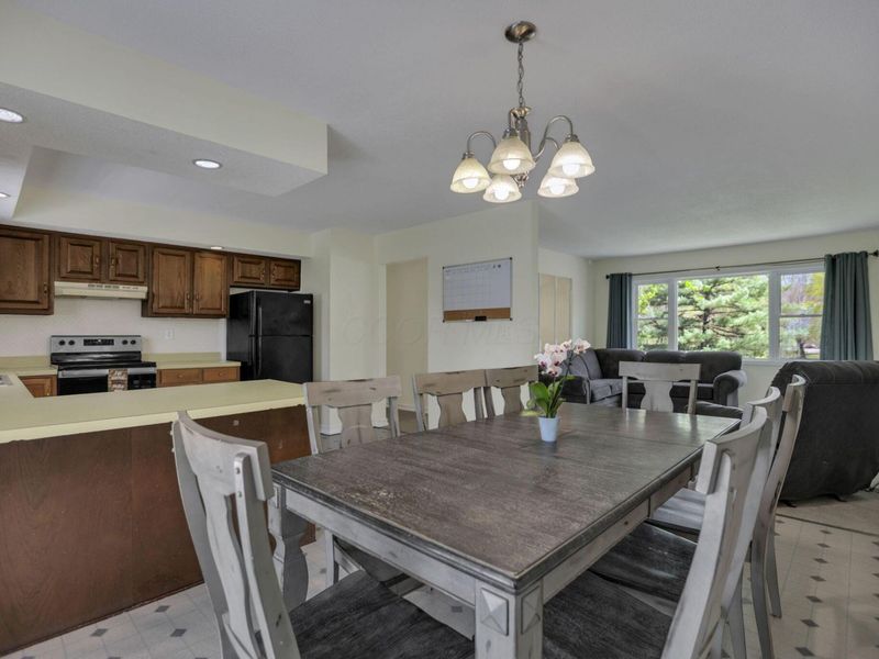 389 Twenty Grand Road SW, Pataskala, OH 43062 Photo 11