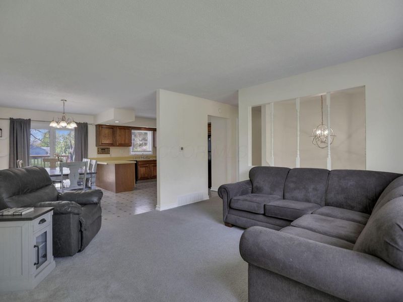 389 Twenty Grand Road SW, Pataskala, OH 43062 Photo 14