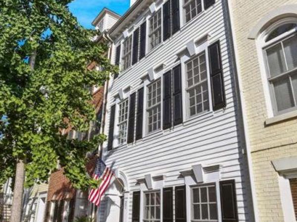 27 ALEXANDER STREET , ALEXANDRIA, VA 22314