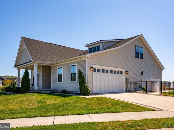 24040 MIDDLETON DRIVE, SELBYVILLE, DE 19975