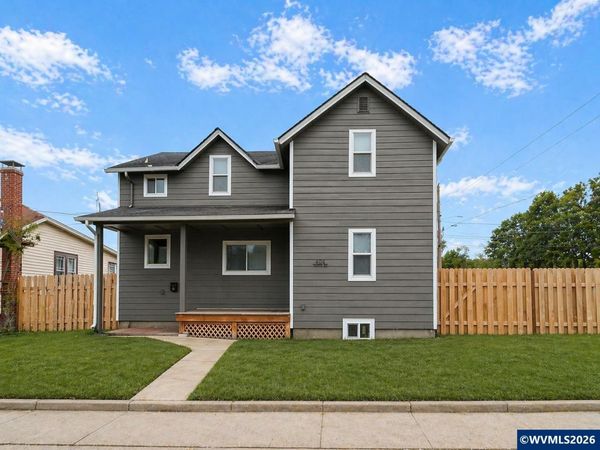 494 17th St SE, Salem, OR 97301