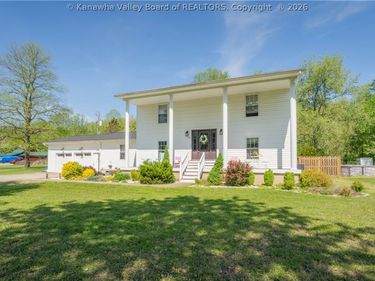 17 Trout Lane, Tornado, WV 25202