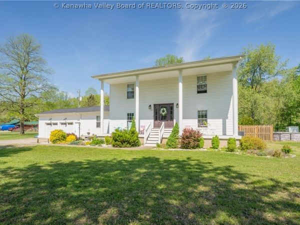 17 Trout Lane, Tornado, WV 25202