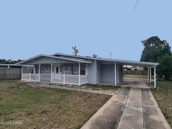 742 N 9th Street , Panama City, FL 32404