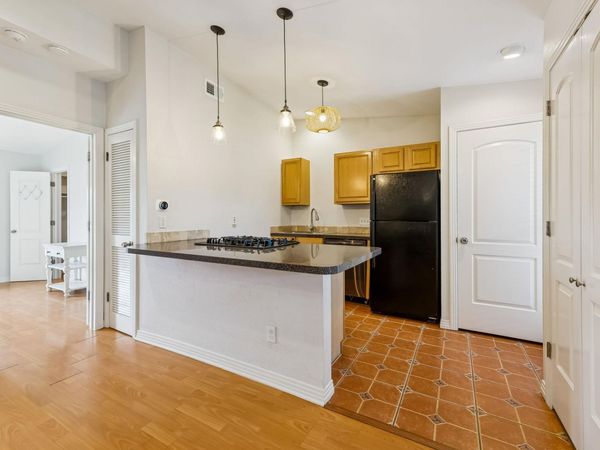 2021 Bluebonnet LN, Unit 210, Austin, TX 78704