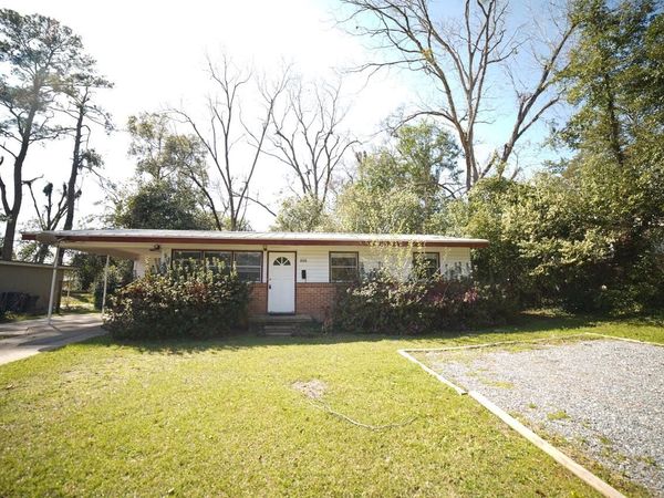 318 Meadowbrook Lane, Tallahassee, FL 32304