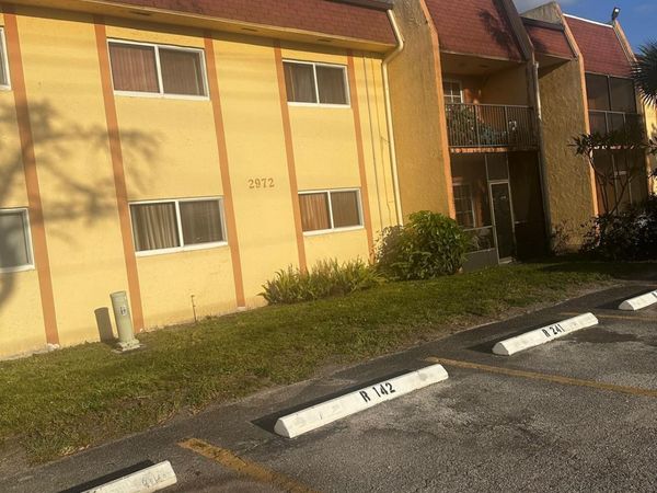 2972 NW 55th Avenue, Unit 1c, Lauderhill, FL 33313