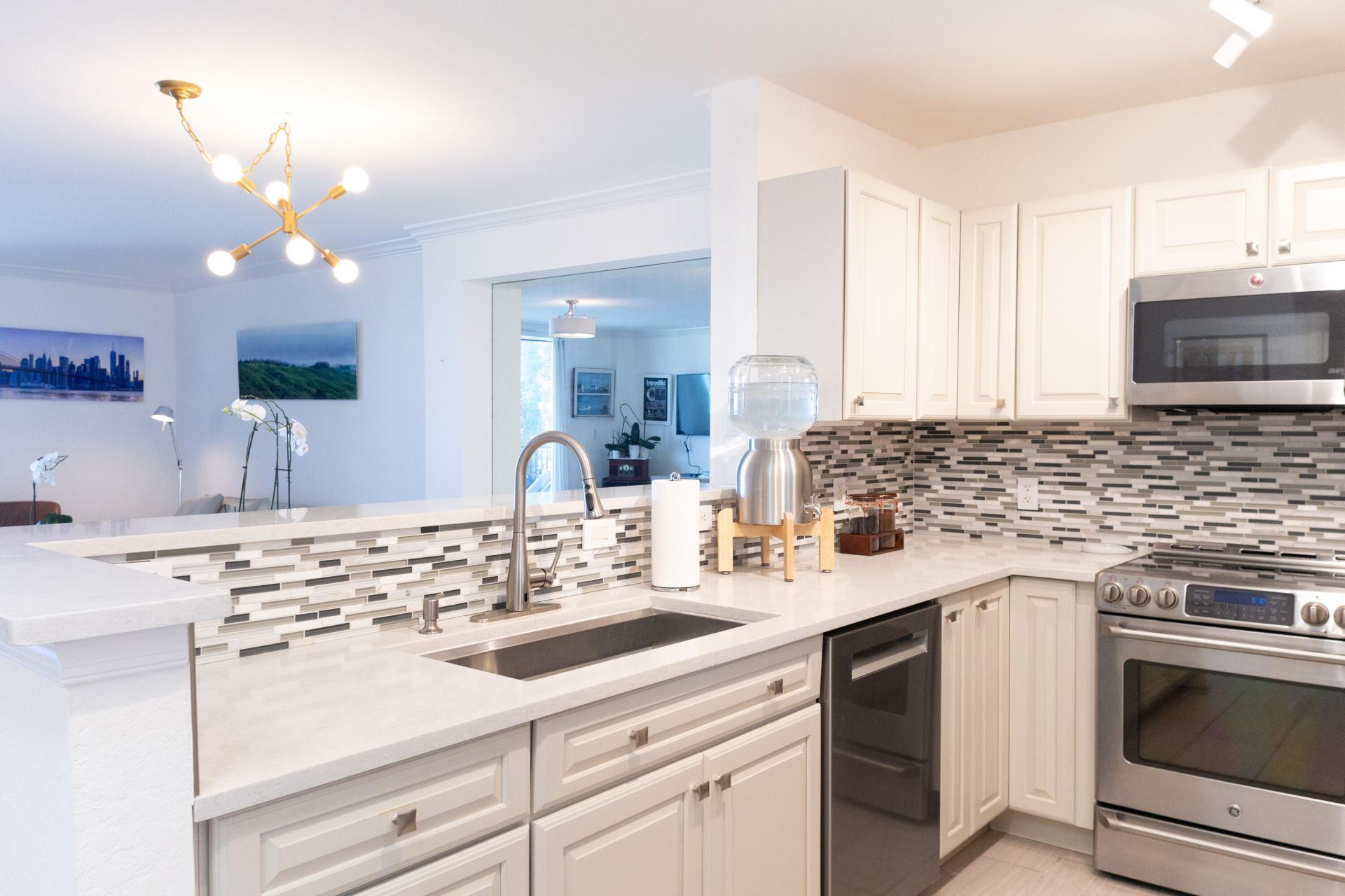1801 N Flagler Drive, Unit 201, West Palm Beach, FL 33407 Photo