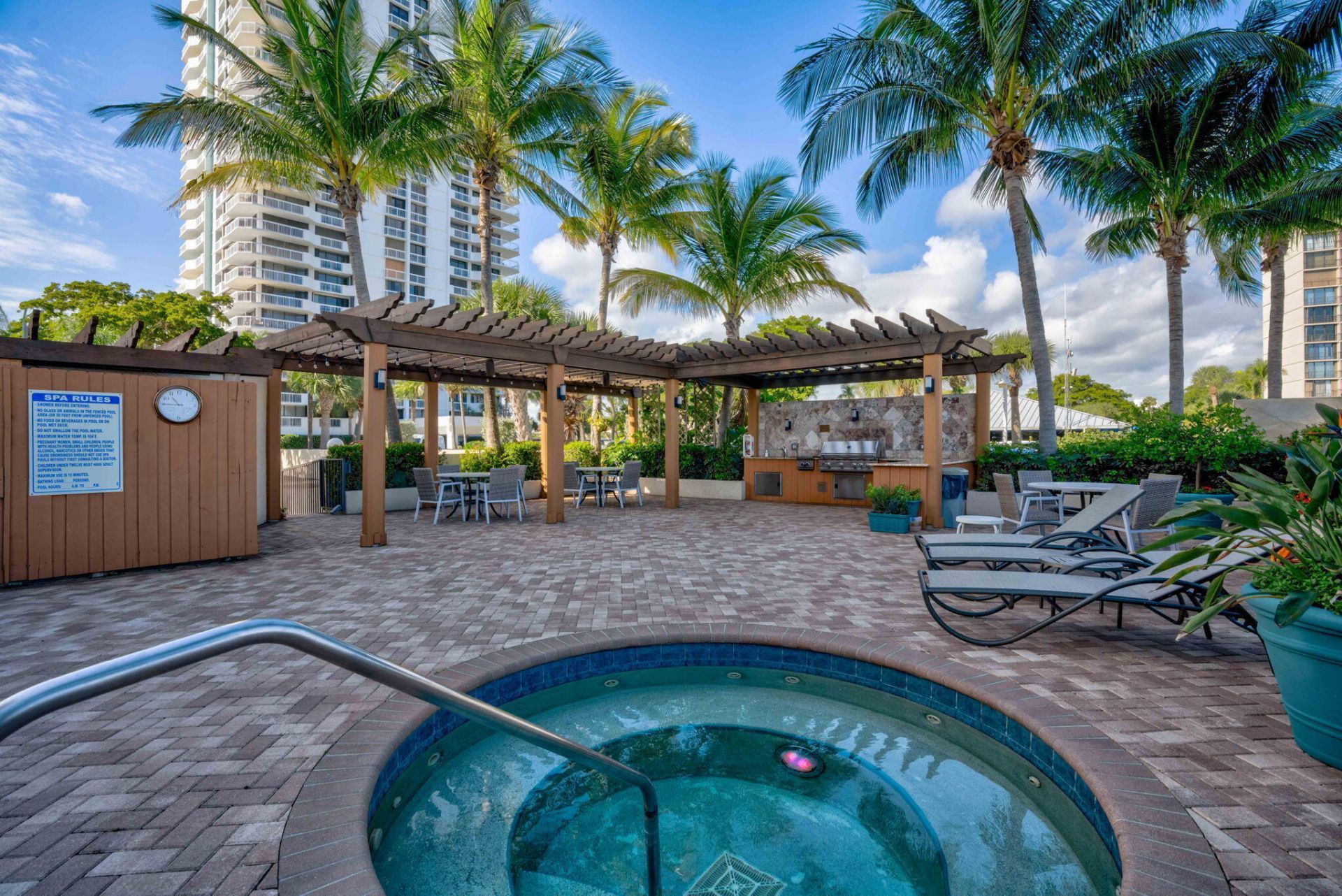 108 Lakeshore Drive, Unit 1441, North Palm Beach, FL 33408 Photo