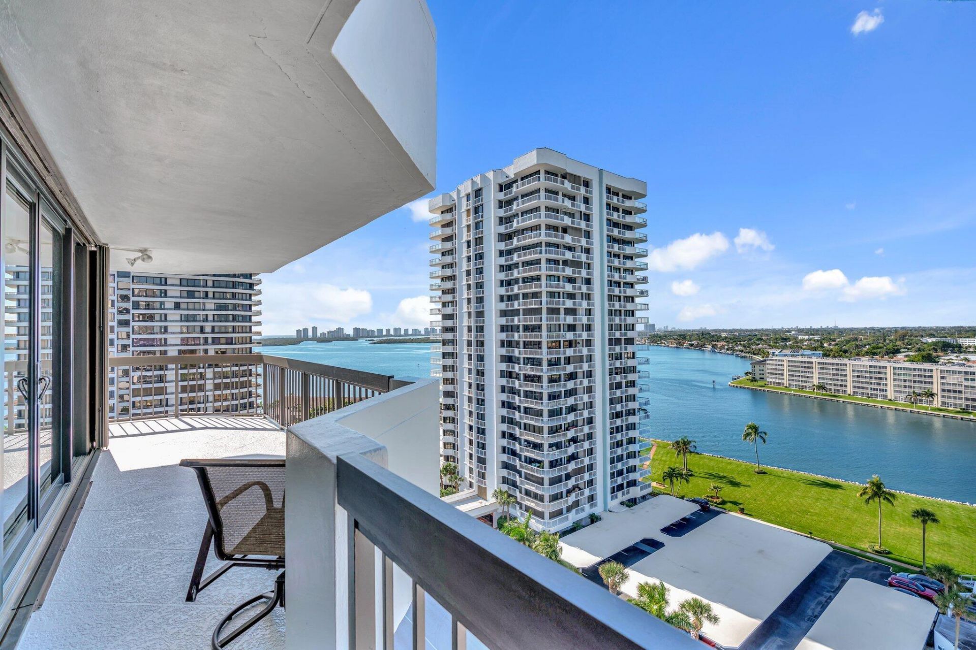 108 Lakeshore Drive, Unit 1441, North Palm Beach, FL 33408 Photo