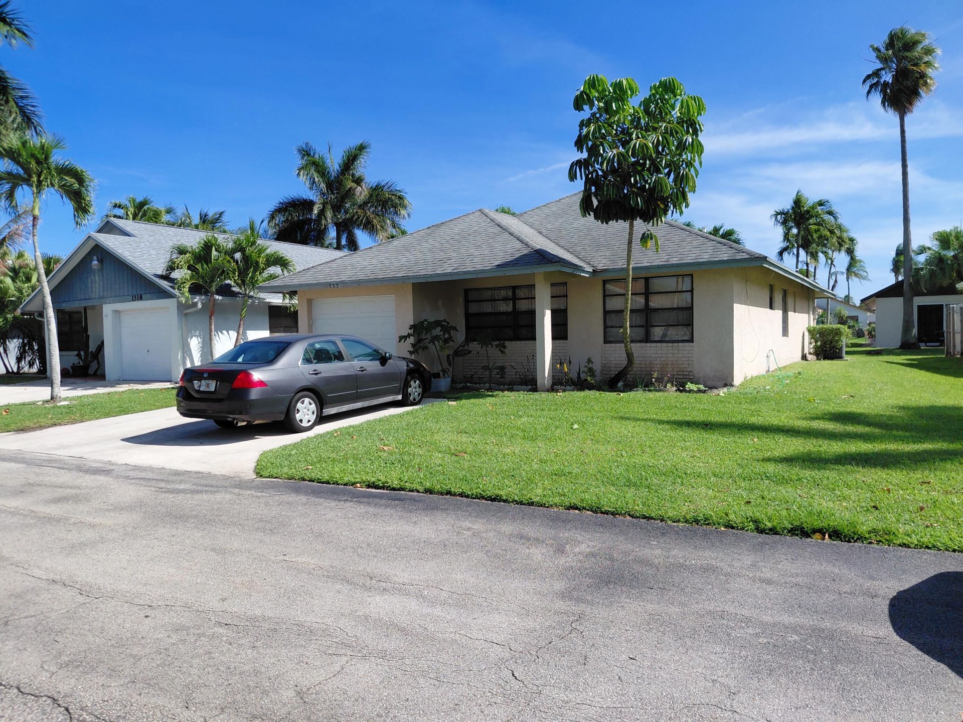 1322 Pines Lane, West Palm Beach, FL 33415 Photo