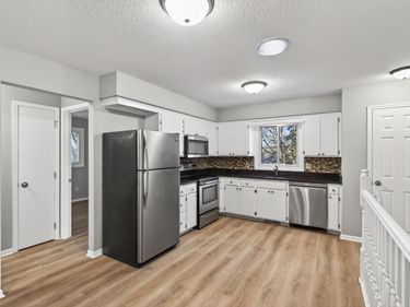 10470 Colorado Circle, Bloomington, MN 55438