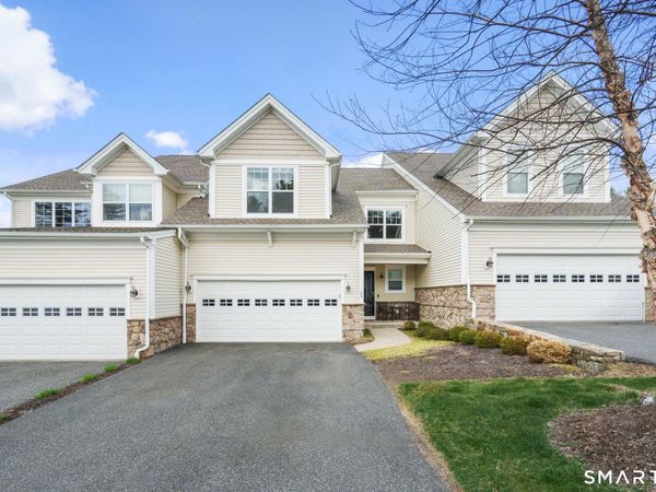 24 Highridge, Unit 24, Middlebury, CT 06762