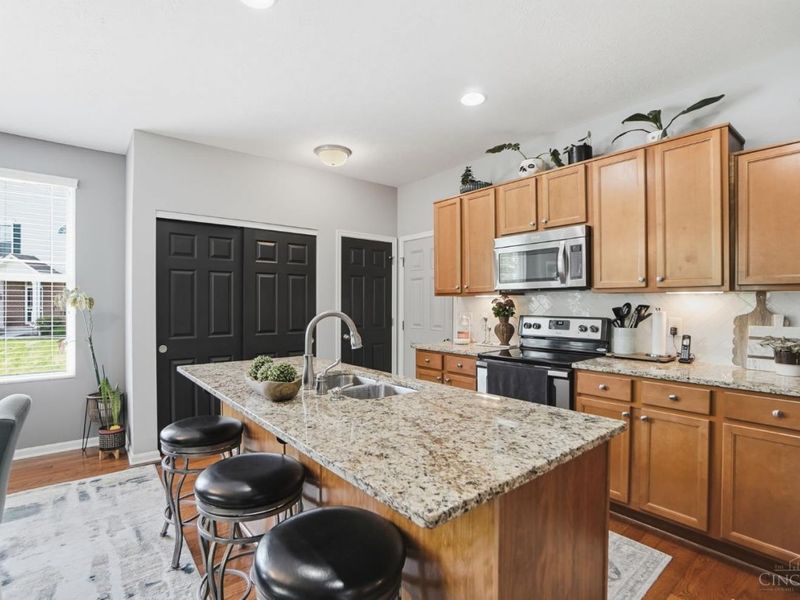 9594 Greenery Court, Loveland, OH 45140 Photo 11