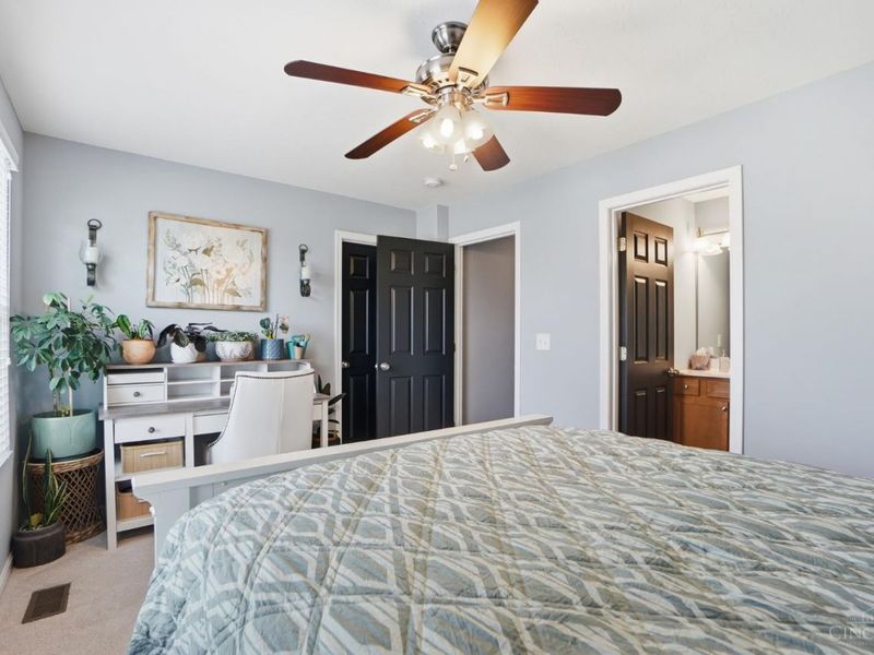 9594 Greenery Court, Loveland, OH 45140 Photo 22