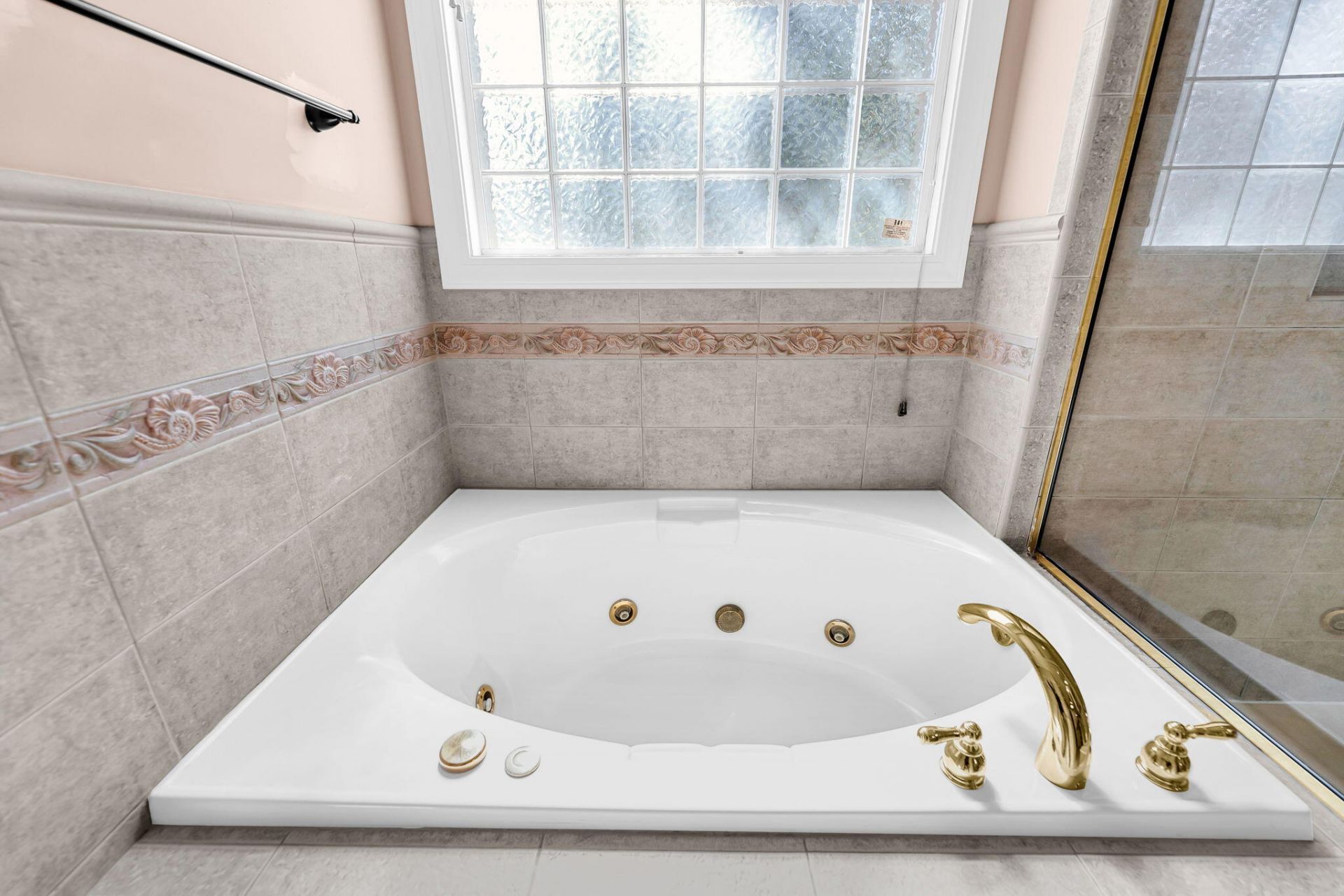 4220 Meadowbrook Court Photo 21