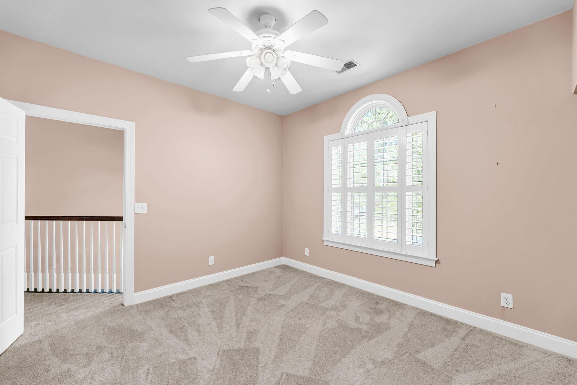 4220 Meadowbrook Court Photo 32