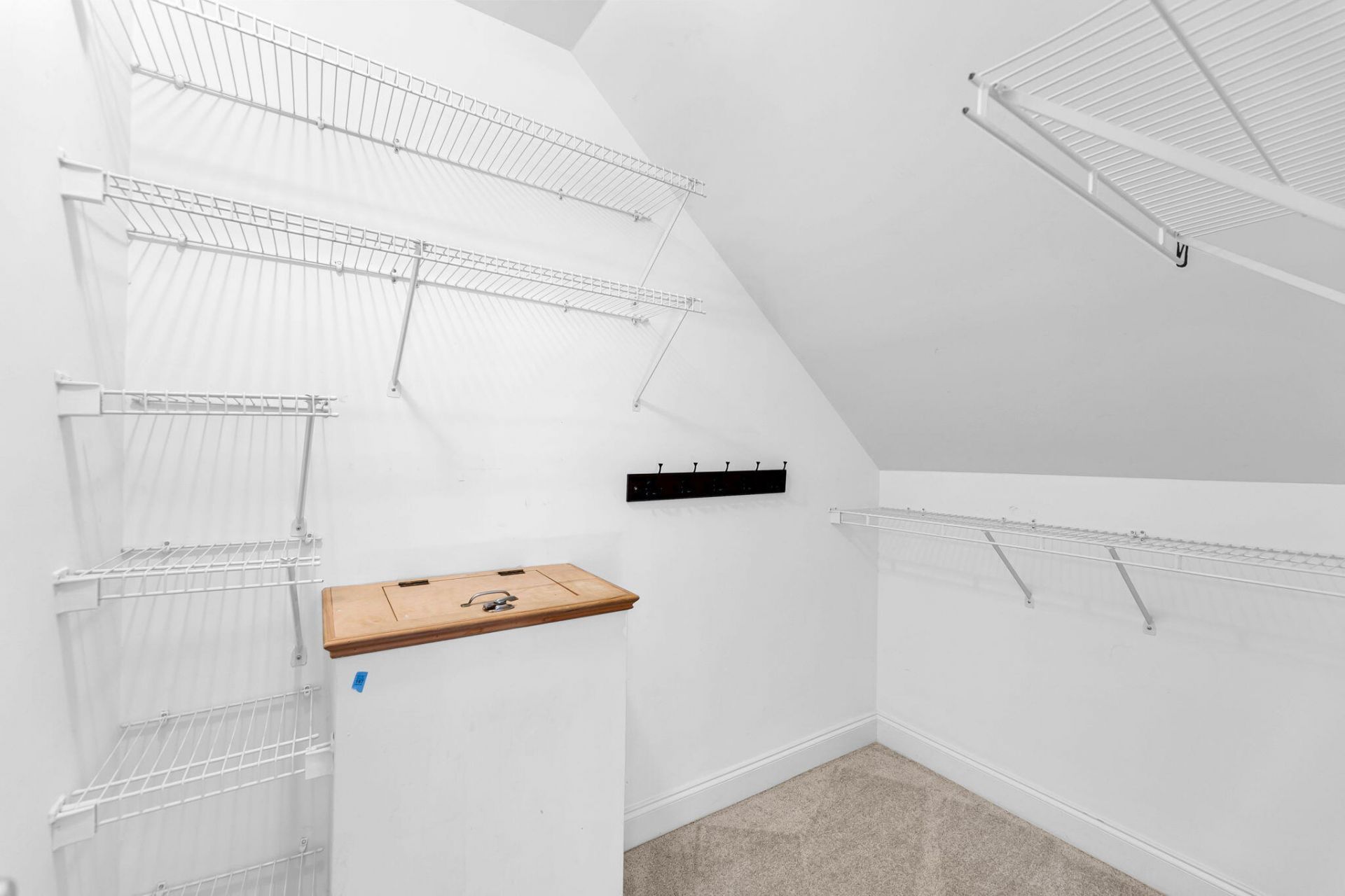 4220 Meadowbrook Court Photo 35