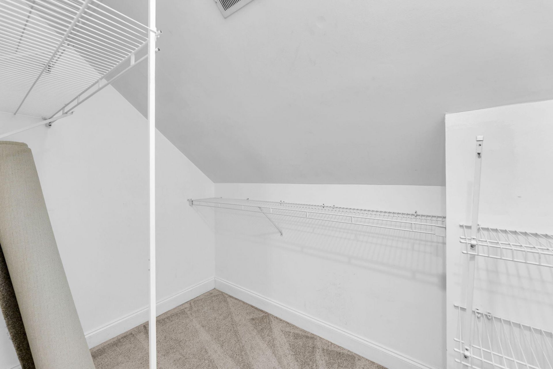 4220 Meadowbrook Court Photo 39