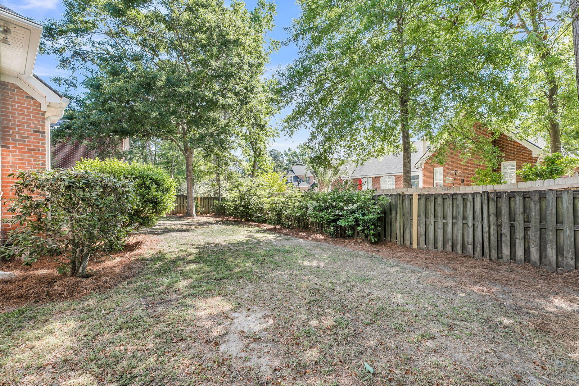 4220 Meadowbrook Court Photo 45