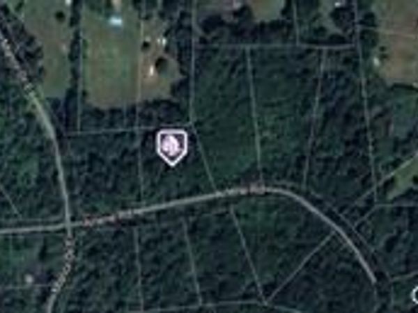 Arlene Road , Poughkeepsie, NY 12603