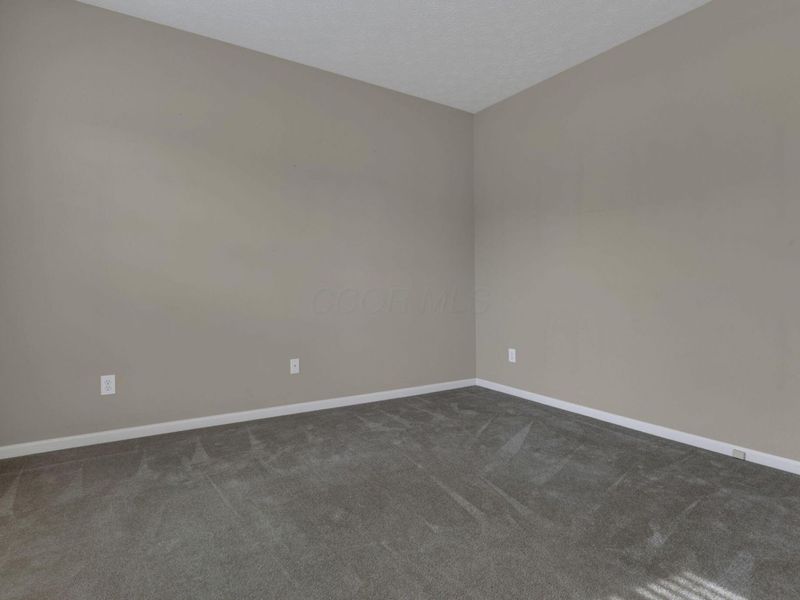 563 Banbridge Street , Pickerington, OH 43147 Photo 32