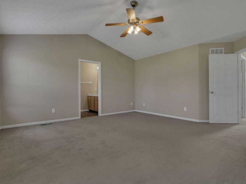 563 Banbridge Street , Pickerington, OH 43147 Photo 37