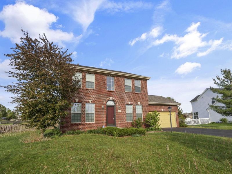 563 Banbridge Street , Pickerington, OH 43147 Photo 4