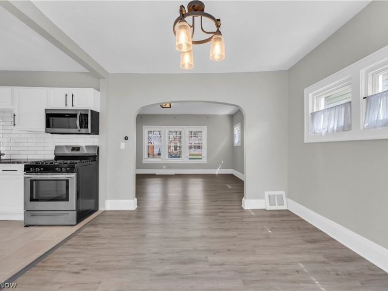 3562 Cedarbrook Road , University Heights, OH 44118 Photo 10