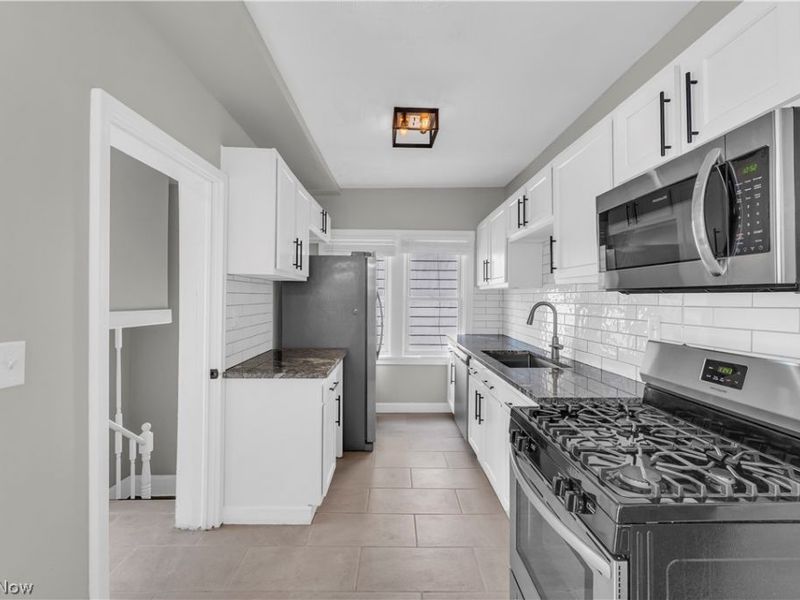 3562 Cedarbrook Road , University Heights, OH 44118 Photo 12