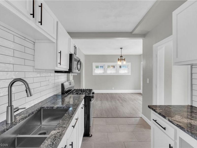 3562 Cedarbrook Road , University Heights, OH 44118 Photo 14