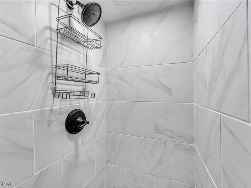 3562 Cedarbrook Road , University Heights, OH 44118 Photo 17