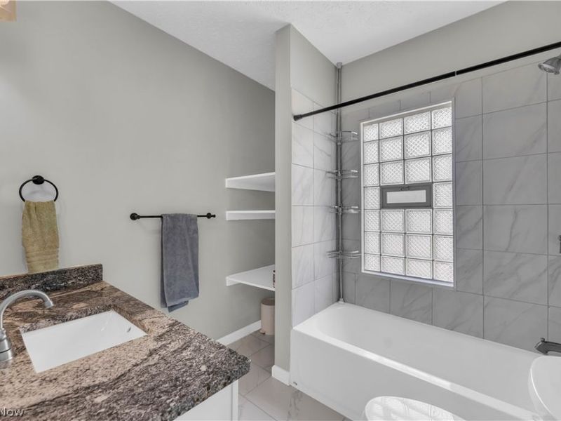 3562 Cedarbrook Road , University Heights, OH 44118 Photo 24