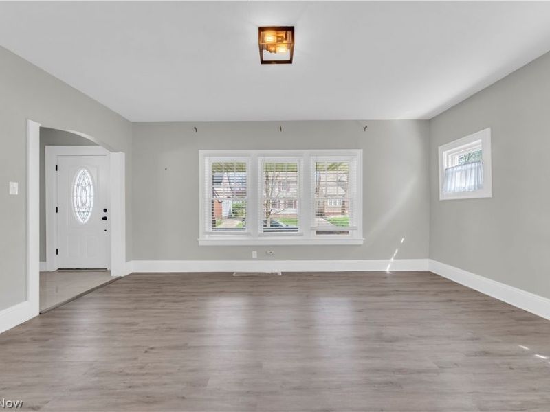 3562 Cedarbrook Road , University Heights, OH 44118 Photo 5