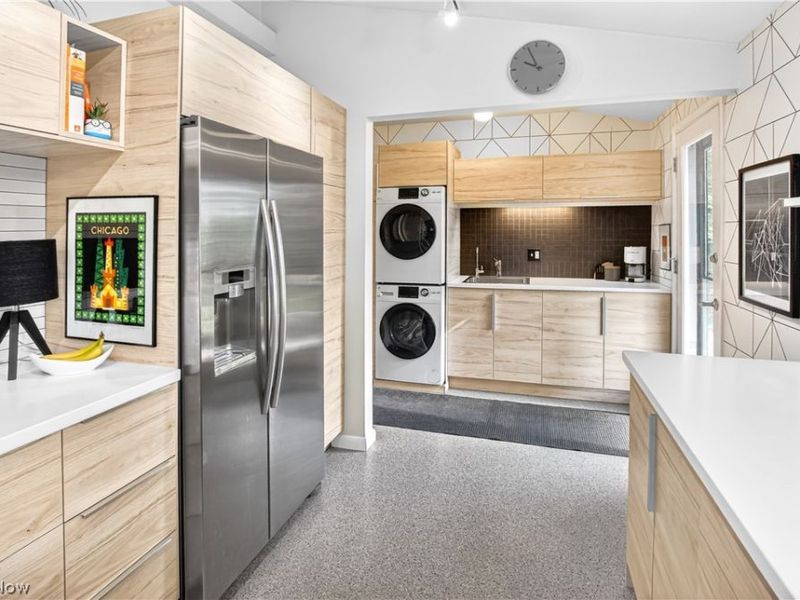 463 Queenswood Drive, Bay Village, OH 44140 Photo 13