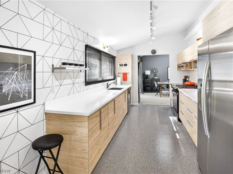 463 Queenswood Drive, Bay Village, OH 44140 Photo 15