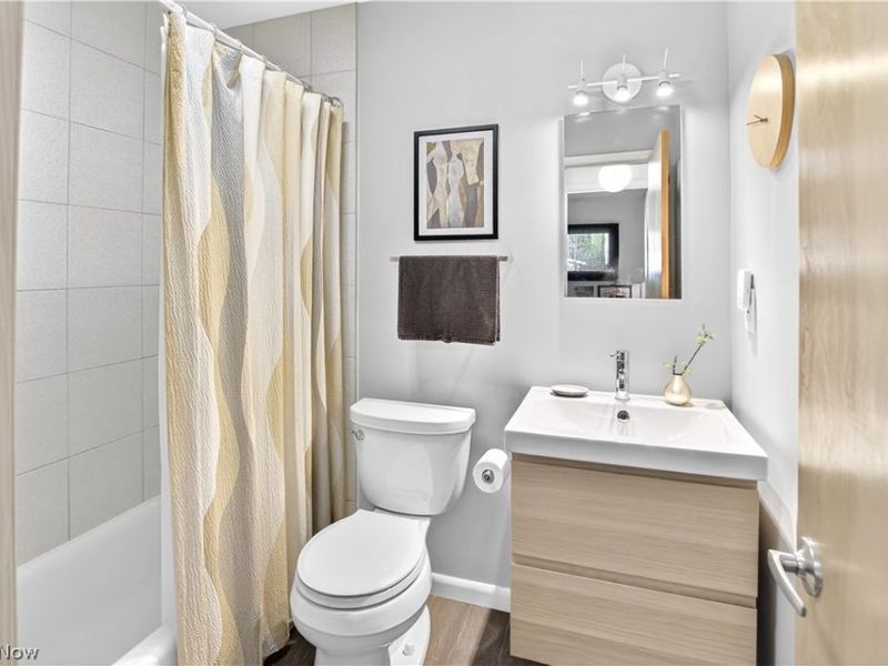 463 Queenswood Drive, Bay Village, OH 44140 Photo 20