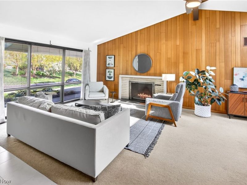 463 Queenswood Drive, Bay Village, OH 44140 Photo 4