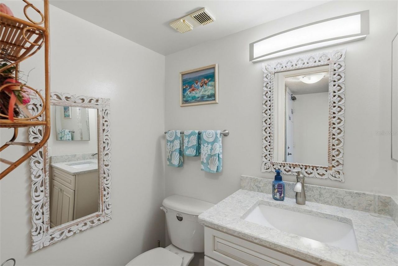 6180 Sun Boulevard, Unit 307, Saint Petersburg, FL 33715 Photo