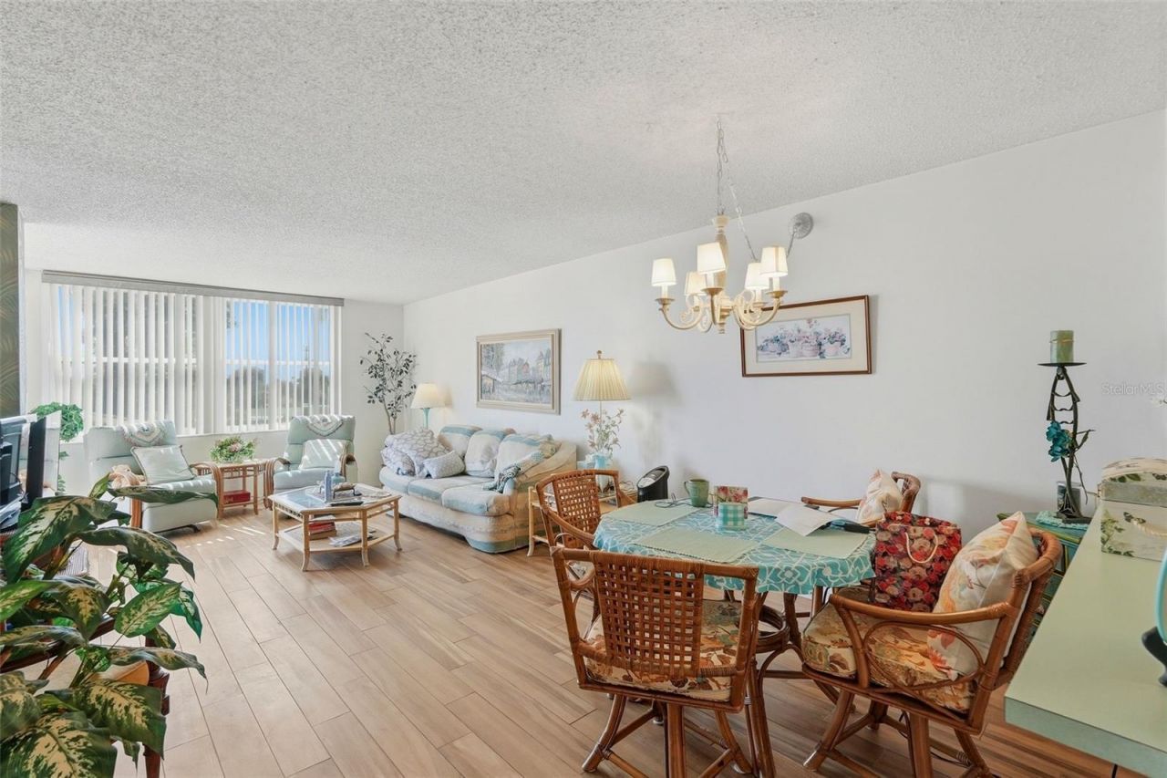 6180 Sun Boulevard, Unit 307, Saint Petersburg, FL 33715 Photo