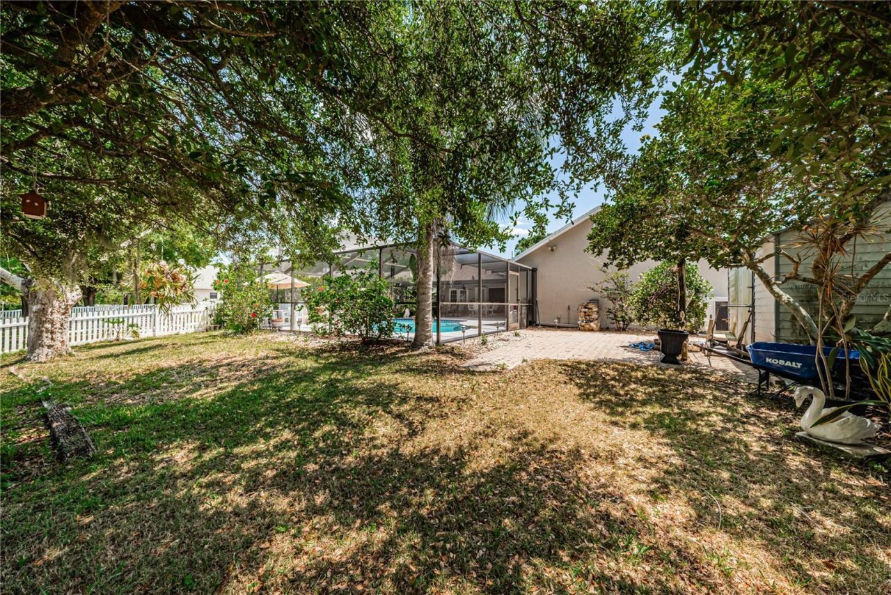 6804 Seafairer Drive, Tampa, FL 33615 Photo