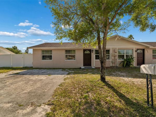 8804 BRIAR HOLLOW COURT , TAMPA, FL 33634
