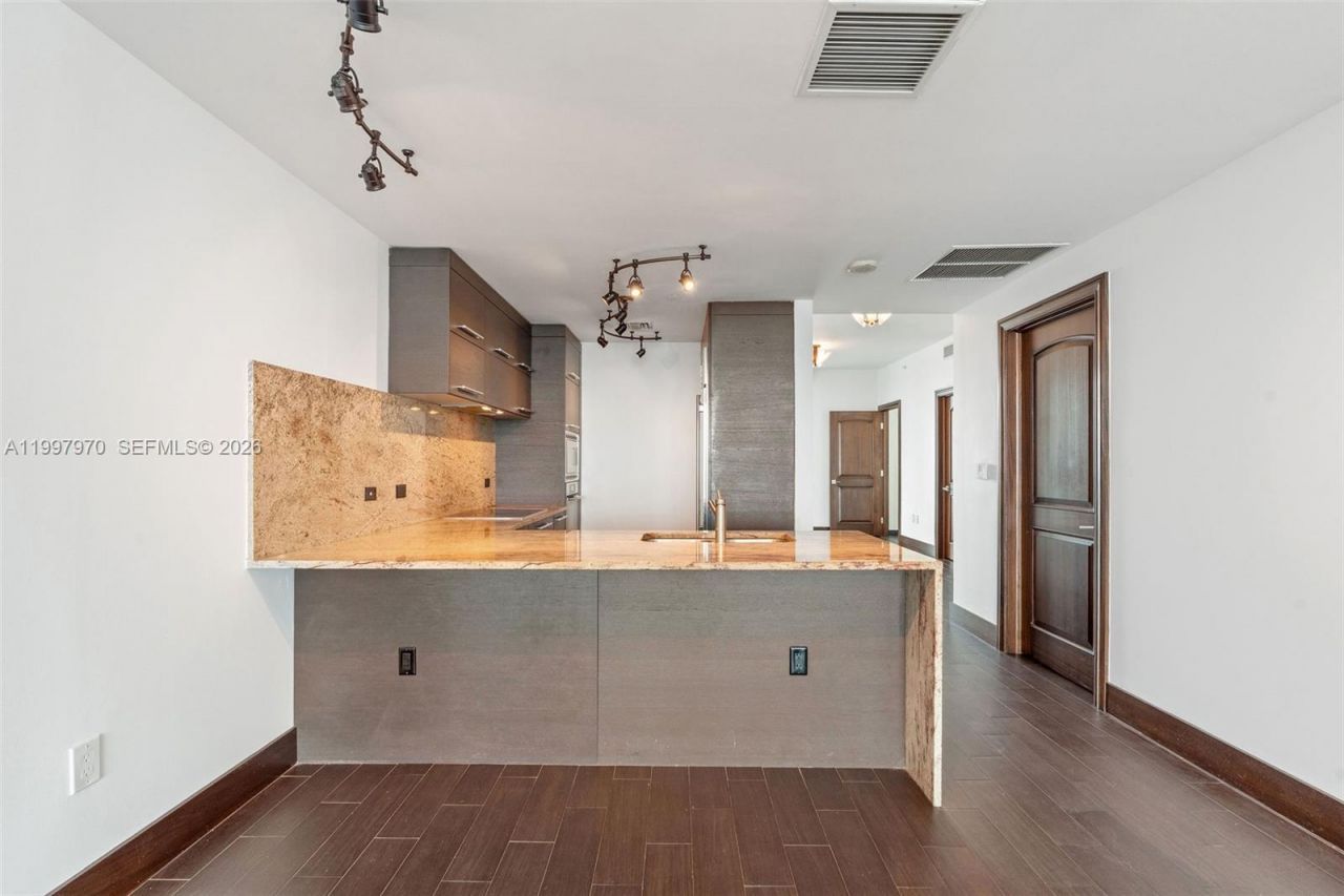 900 Biscayne Blvd, Unit 3502, Miami, FL 33132 Photo