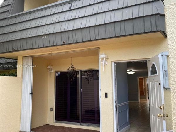 8761 SW 137th Ave , Unit 8761, Miami, FL 33183