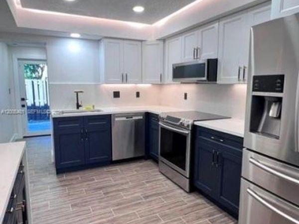 8761 SW 137th Ave, Unit 8761, Miami, FL 33183