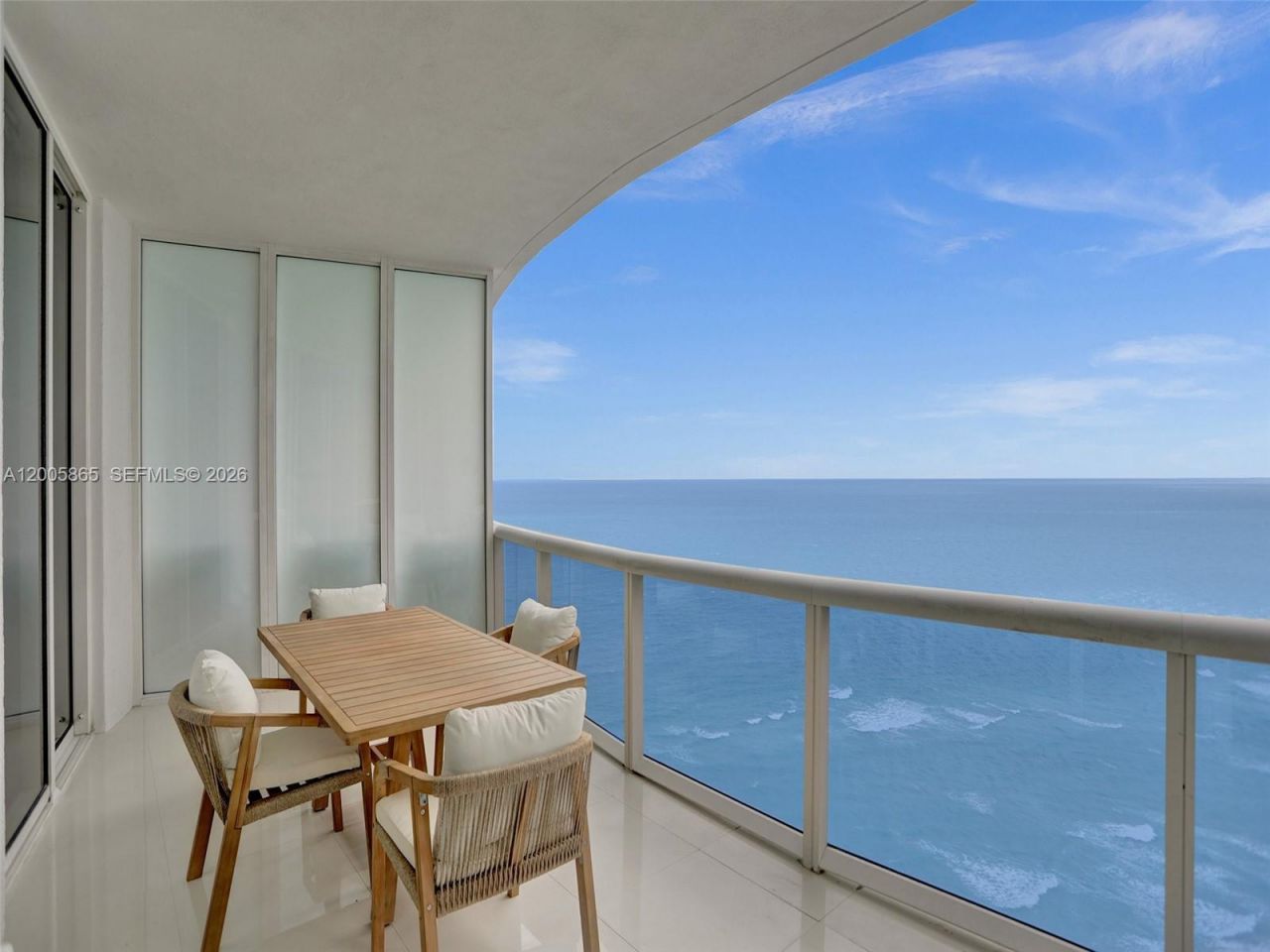 15901 Collins Ave, Unit 2807, Sunny Isles Beach, FL 33160 Photo