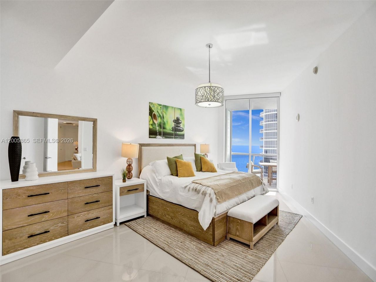 15901 Collins Ave, Unit 2807, Sunny Isles Beach, FL 33160 Photo