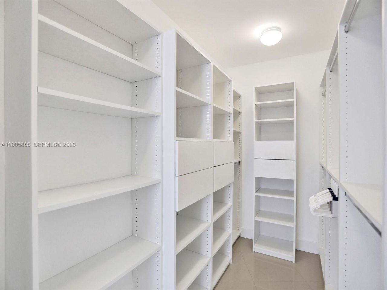 15901 Collins Ave, Unit 2807, Sunny Isles Beach, FL 33160 Photo