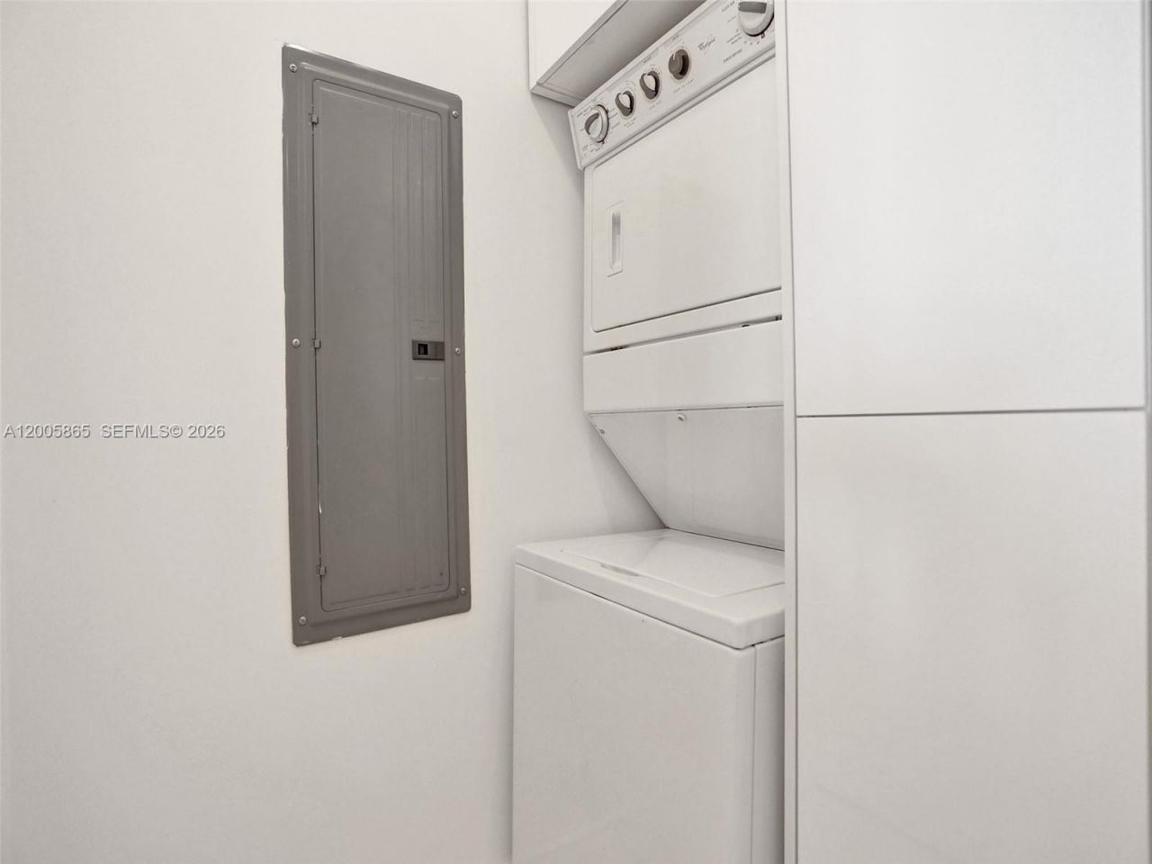 15901 Collins Ave, Unit 2807, Sunny Isles Beach, FL 33160 Photo